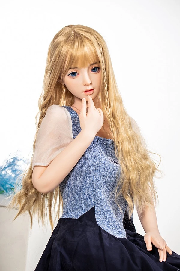 Testbericht der DIMU DOLL Scarlet: Analyse der 158 cm großen blonden Sexpuppe