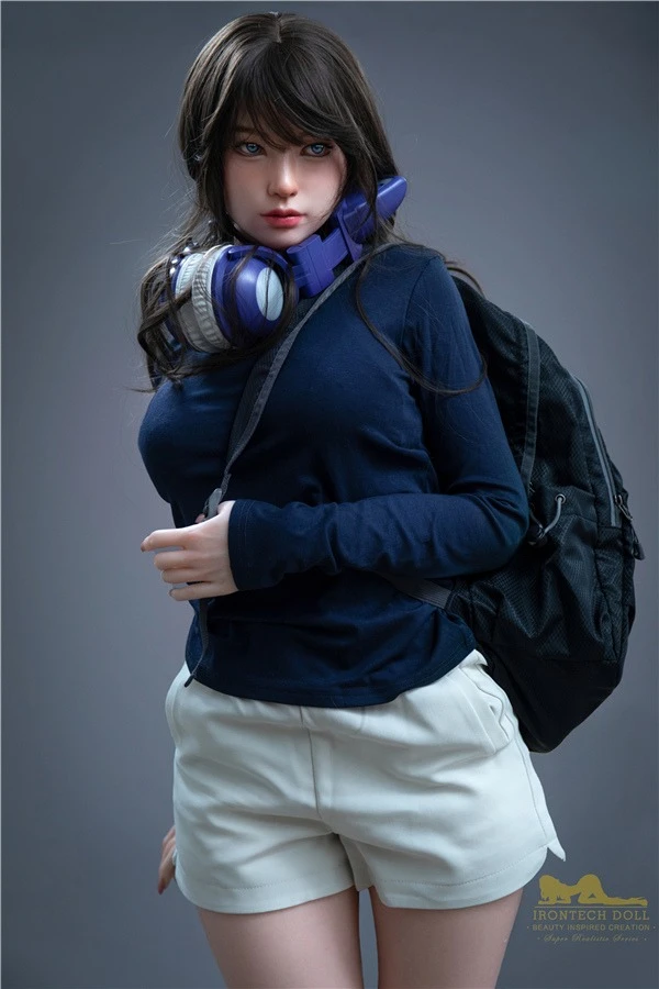 Irontech Doll Misa 166 cm, eine realistische vollbusige Begleiterin für Erwachsene