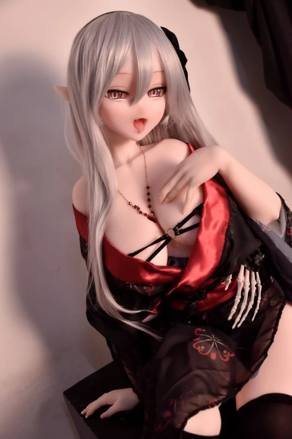 Rezension: Elsa Babe – Die verführerische 148 cm große Sakura Honoka Elfen-Sexpuppe mit großen Brüsten