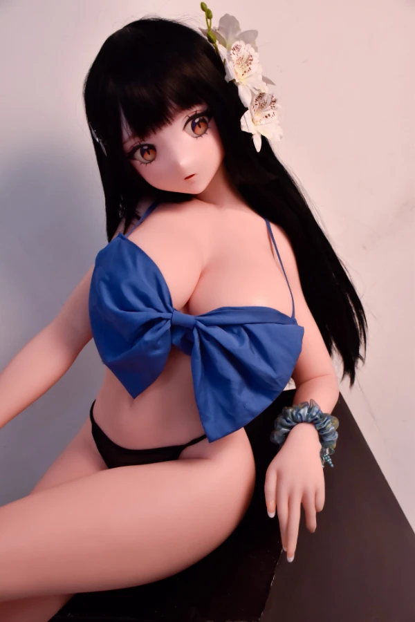 Review: Elsa Babe – Die brünette, vollbusige Anime-Sexpuppe, Utashiro Shiori, 148 cm