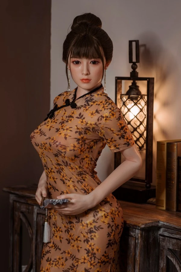 Dime Doll Leona 160 cm, realistische chinesische Sexpuppe aus Vollsilikon mit austauschbaren Kopf- und Körpermerkmalen