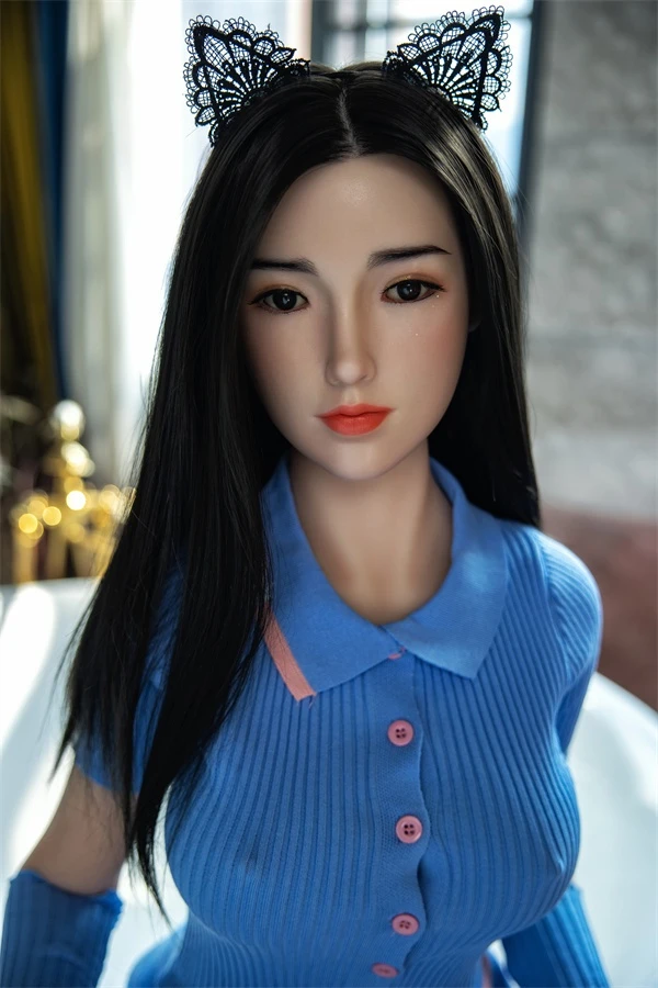 Realistische japanische Sexpuppe Adelyn 168 cm mit Silikonkopf von DIMU DOLL