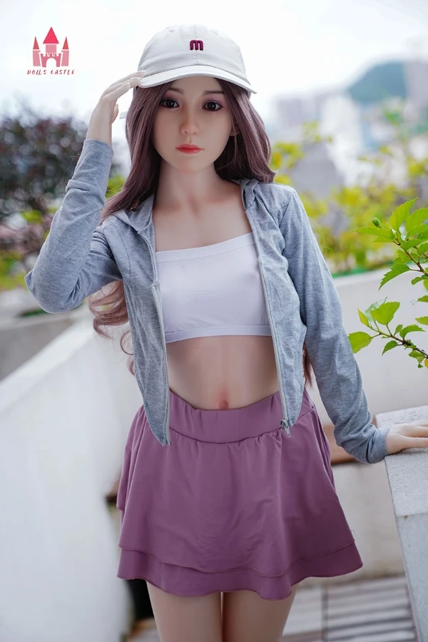 Dolls Castle Amelia 156 cm Sexpuppe mit kleiner Brust im Test: Ein pures und realistisches Erlebnis