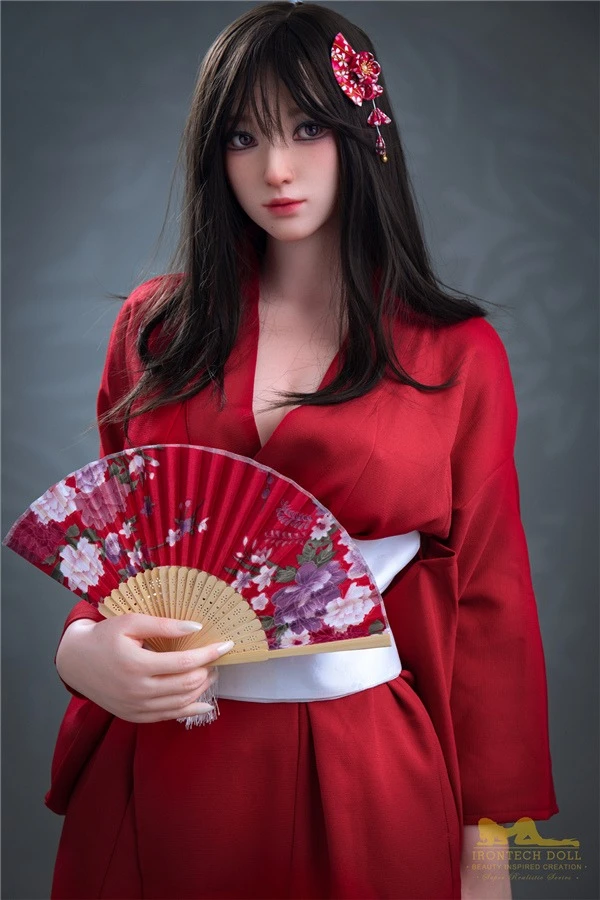 Miyuki 164 cm – Erleben Sie den ultimativen Realismus mit der japanischen Sexpuppe von Irontech Doll