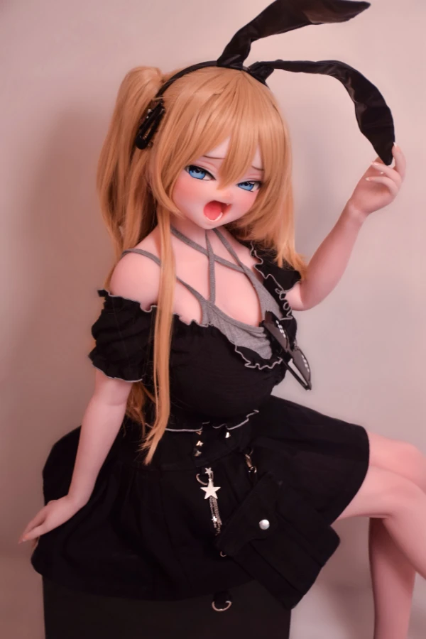 Elsa Babe Fukami Haruka 148 cm Eine detaillierte Rezension der frechen süßen japanischen Anime-Sexpuppe