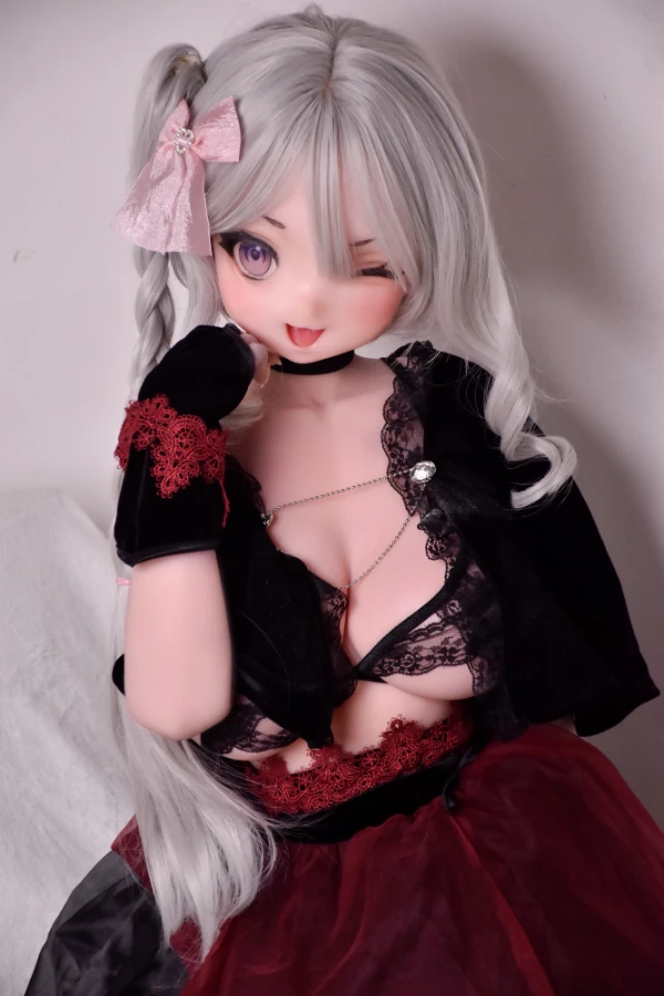 Elsa Babe Review: Das ultimative Takeuchi Yuki 148 cm Anime-Sexpuppen-Erlebnis