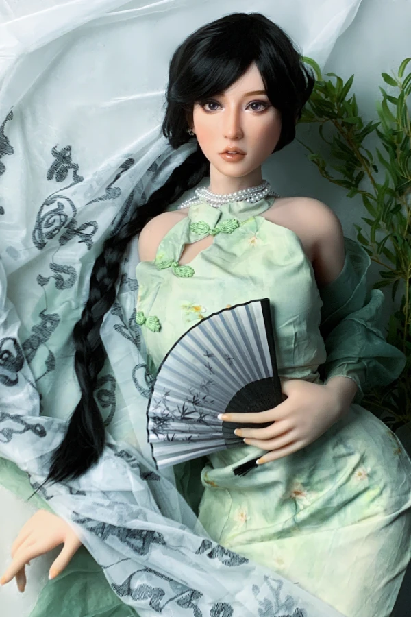 Elsa Babe Sasaki Azusa 165 cm Eine detaillierte Bewertung der wunderschönen Fantasy-Sexpuppe