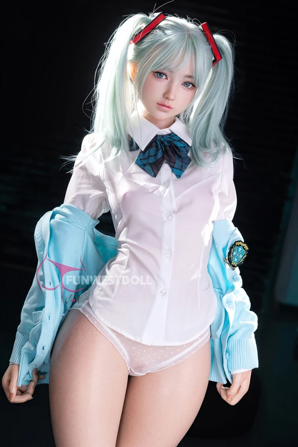 Funwest Doll Amy 159 cm Testbericht: Erkundung des A-Körbchens und des Big Butt-Designs in einer Anime-Hentai-Sexpuppe