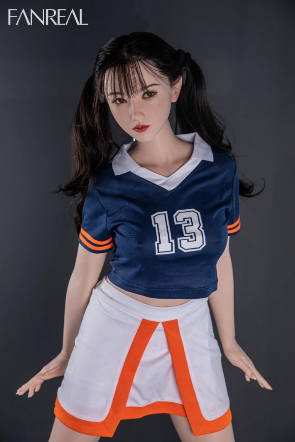 Fanreal Doll Helle Haut C-Cup Silikon Sexpuppe Xue 162cm Umfassende Überprüfung und Analyse