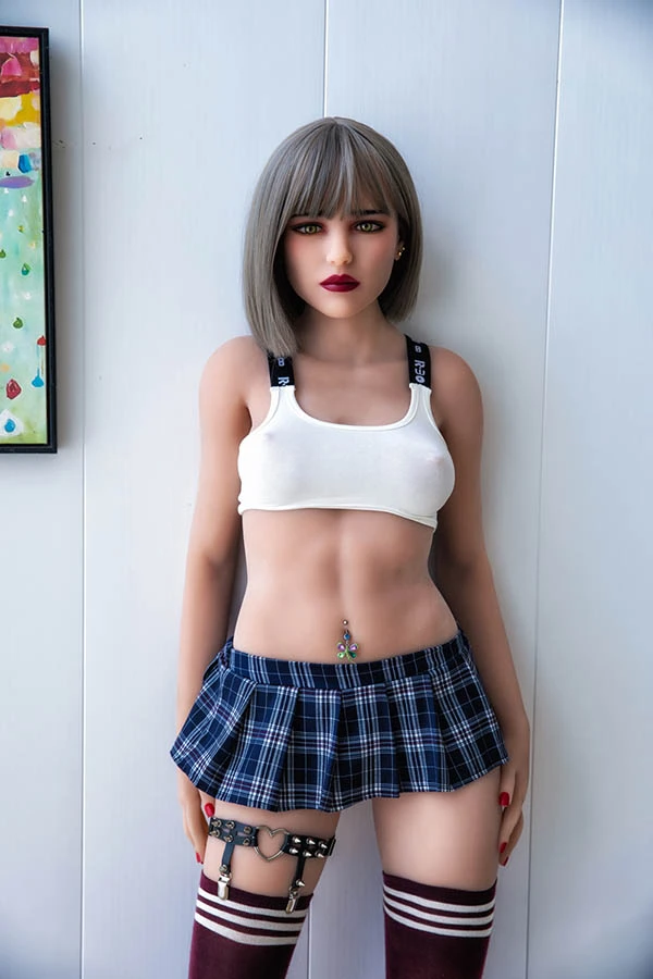 HR Doll Phoebe 158 cm TPE Sexpuppe mit kleinen Titten im Test: Premium-Qualität mit kostenlosem zweiten zufälligen Kopf inklusive