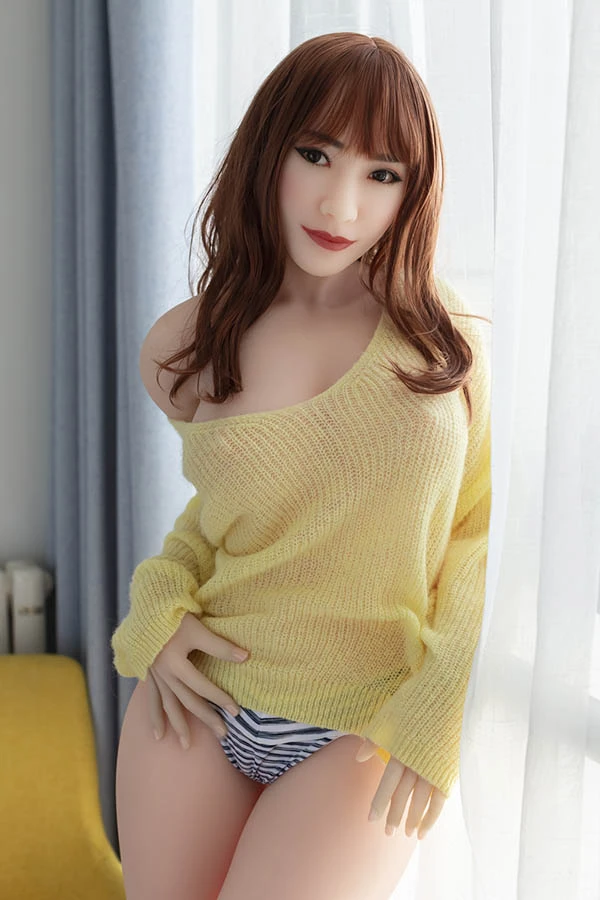 Testbericht zur HR Doll Elsie – 165 cm große Sexpuppe für reife Milfs