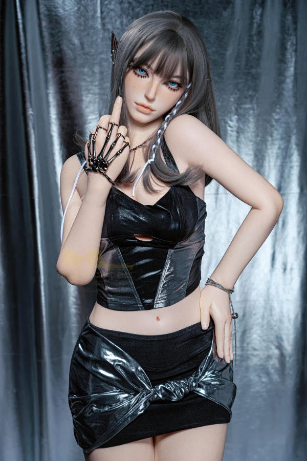 Irontech Doll Jenna 163 cm Testbericht: Eine stylische Silikon-Sexpuppe mit modischem Reiz