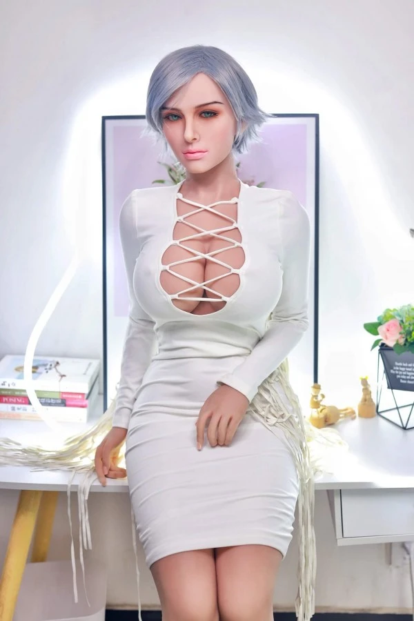 JY Doll – Lebensechte, reife Liebespuppe Mina mit 166 cm für realistische Gesellschaft