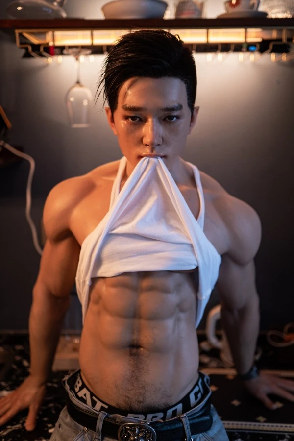 Realing Doll Hogan 180 cm – Ein umfassender Testbericht der lebensechten großen asiatischen männlichen Sexpuppe aus Silikon