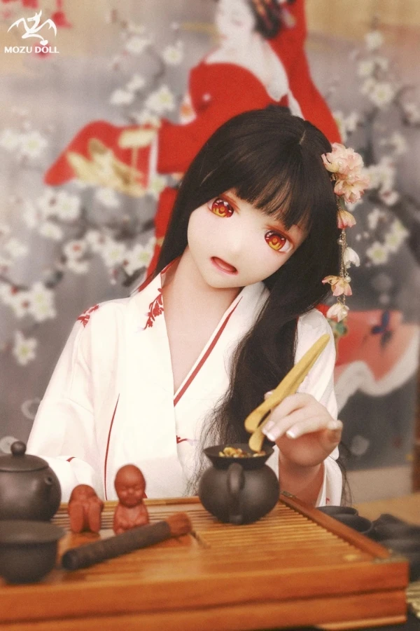 MOZU Doll Emmalyn 145 cm Anime-Comic-Sexpuppe im Test – inklusive Gratispuppe mit identischem Outfit