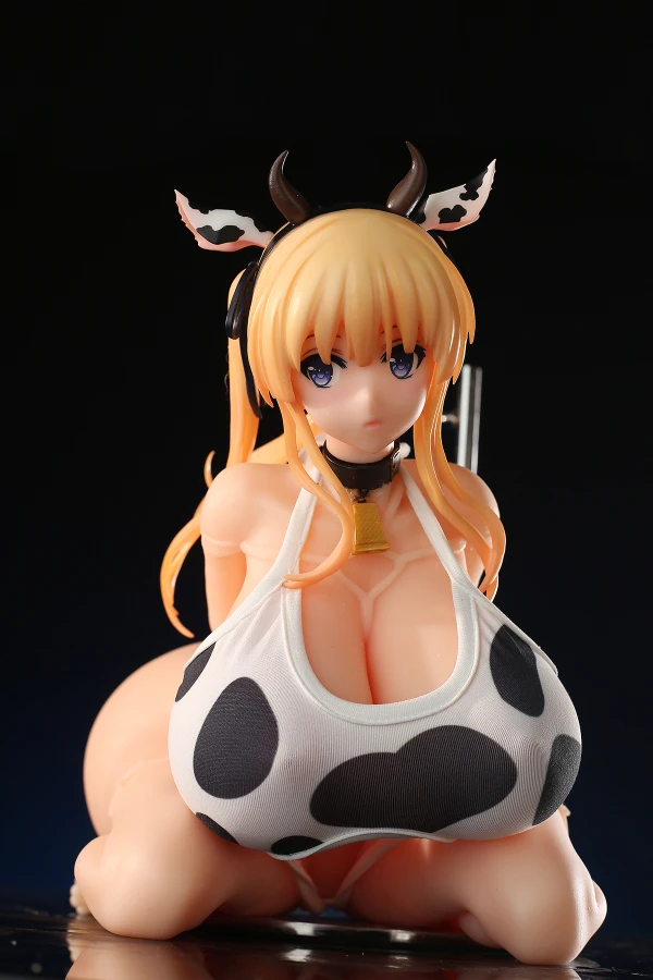 Otaku Doll präsentiert Amy, die super blonde BBW-Sexpuppe mit kostenlosem Outfit