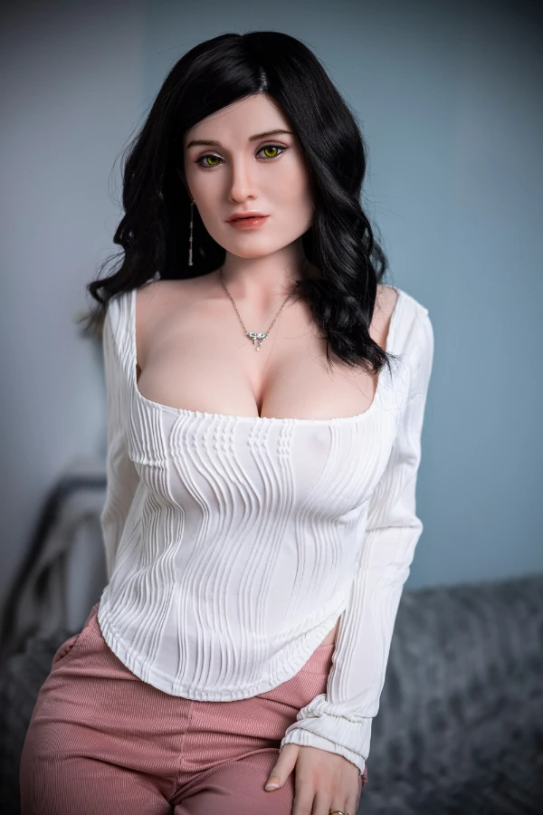 JXDoll Reife Brünette MILF Sexpuppe Mina 170cm Bewertung: Silikonkopf mit austauschbaren Optionen