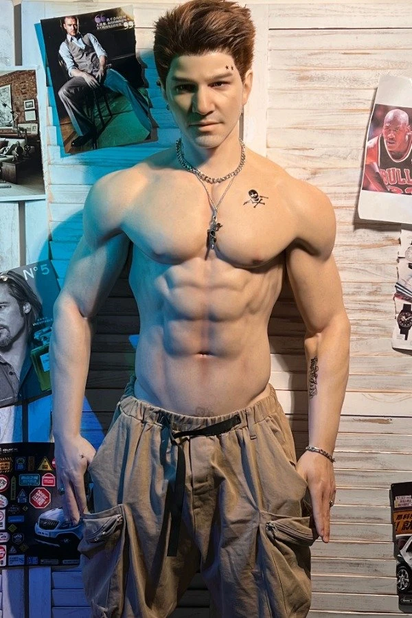 Bewertung von Kevin – Die ultrarealistische 180 cm große Sexpuppe für reife Männer