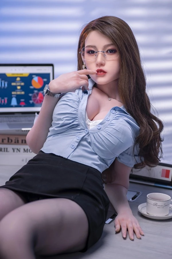 Dime Doll Myra, 170 cm, vollbusige Sexpuppe aus Vollsilikon für Rollenspiele mit austauschbarem Kopf und Körper