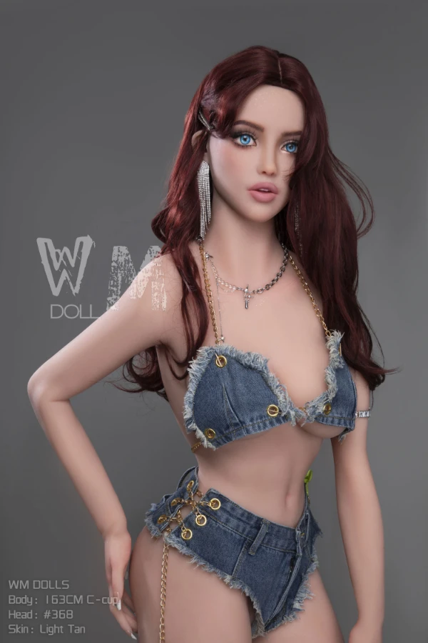 WM Dolls – realistische rothaarige Estelle 163 cm Sexpuppe im Test mit kostenloser Zweitkopf-Option