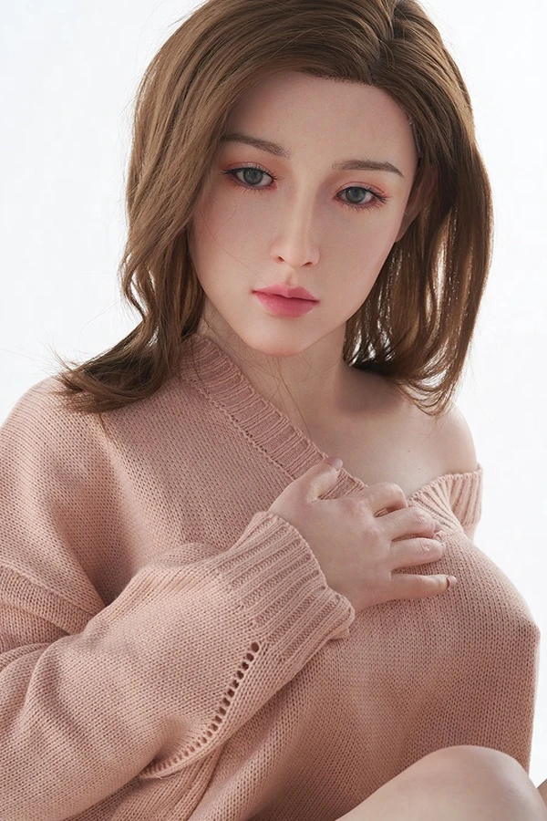 Zelex Doll – Ausführlicher Testbericht der realistischen Silikon-Sexpuppe Macy mit kurzen Haaren und 165 cm