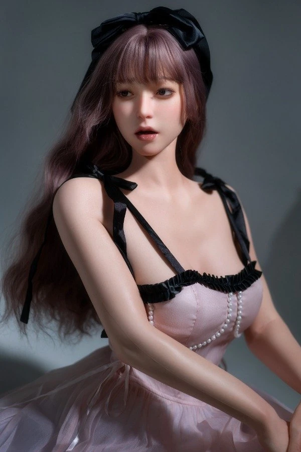 Zelex Doll Paulina 170 cm große Silikon-Sexpuppe mit beweglichem Kiefer und Mundstruktur
