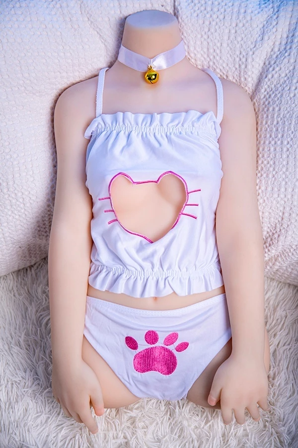 DIMU DOLL präsentiert den bezaubernden 48 cm großen Angelina-Puppentorso