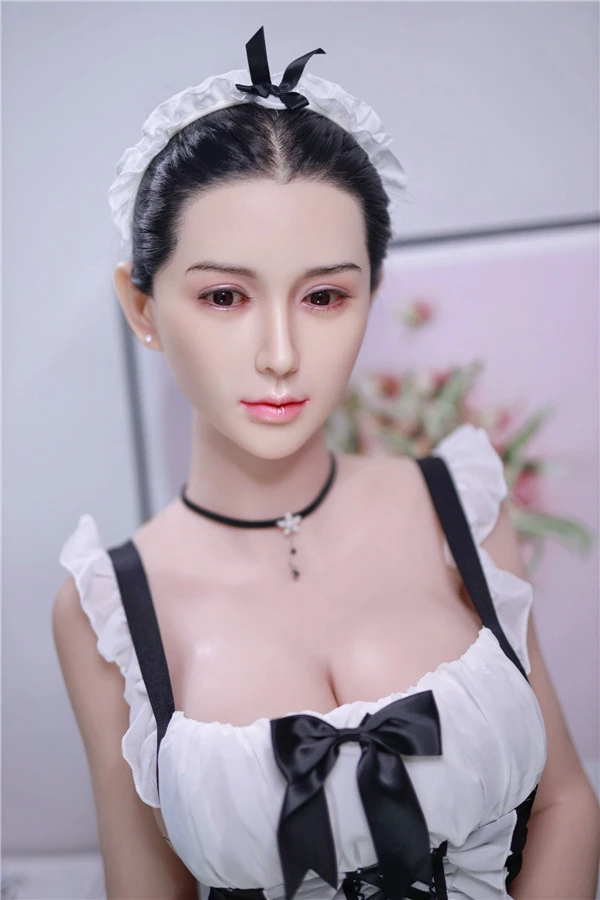JY Doll Clara 161 cm Asiatische hellhäutige Sexpuppe mit Silikonkopf – Bewertung