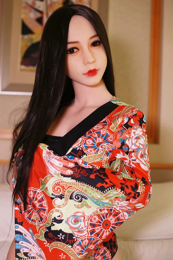 WM Dolls Realistische japanische Sexpuppe Lara mit schwarzen Haaren 158cm inkl. kostenlosem zweiten Kopf