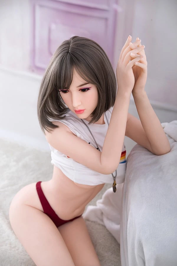 SY Doll Natasha 160 cm realistische japanische Sexpuppe mit kurzen Haaren – Testbericht