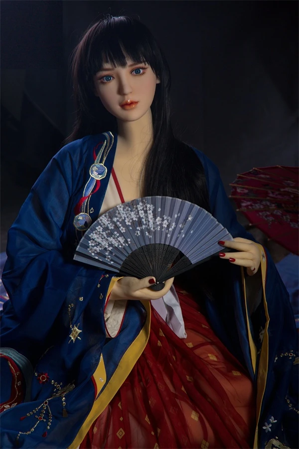 Qita Doll präsentiert Maryam, eine lebensechte 168 cm große Sexpuppe im Kimono-Stil