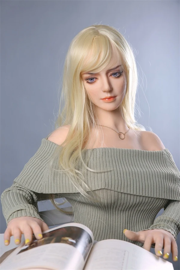 Qita Doll Rosie – 168 cm große, reife, blonde Milf-Sexpuppe im Test