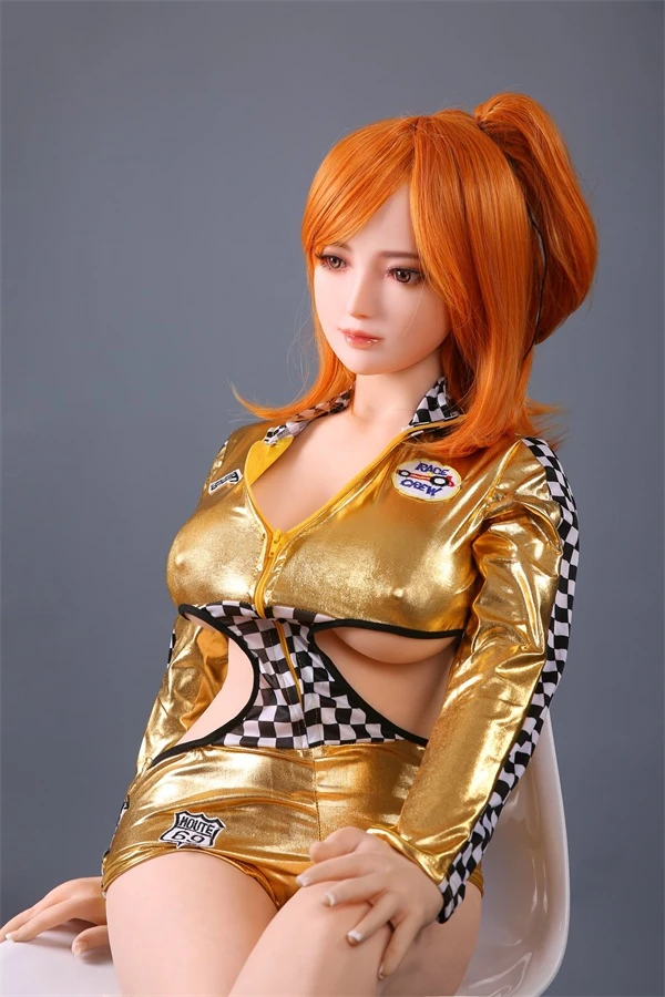 Qita Doll präsentiert Mira, eine lebensechte 168 cm große Cheerleading-Sexpuppe