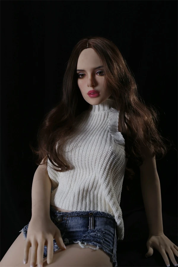 Qita Doll Shiloh 168 cm Die lebensechteste Sexpuppe für reife Milfs