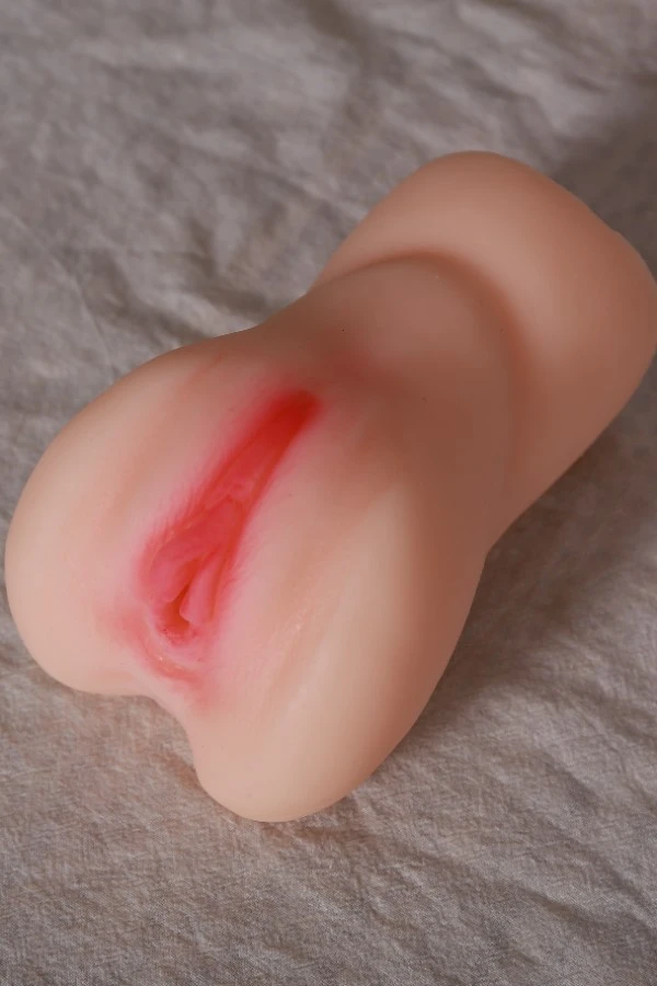 Rifrano Doll Review: Das sinnliche 16cm Sex Doll Torso Mia Erlebnis
