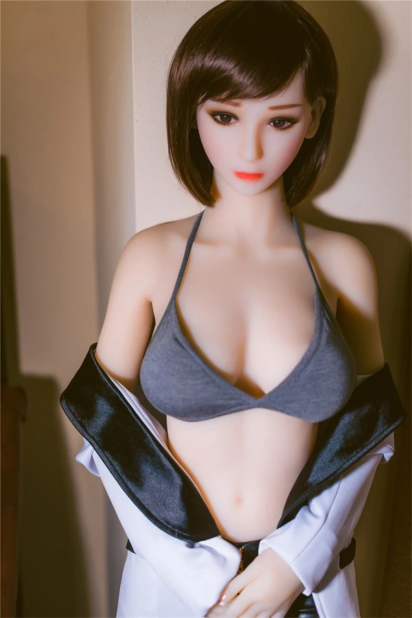 SMDOLL Logan 148 cm kurzes Haar japanische Erwachsenenpuppe Bewertung